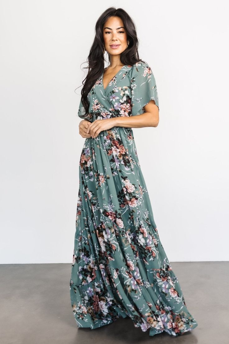 Long Frocks For Girls, Rose Patterns, Chic Fall Fashion, Green Floral Design, Floral Bridesmaid Dresses, Tulle Maxi Dress, Baltic Born, Dusty Green, Tiered Maxi Skirt