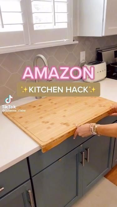 Interior Kitchen, Home Organization Hacks, Amazon Kitchen, Kitchen Organizing, Contemporary Living, Home Gadgets, Kitchen Hacks, Home Hacks, Diy Kitchen