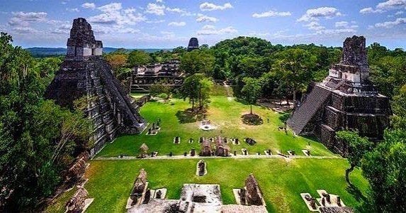 an aerial view of the ancient ruins in mexico