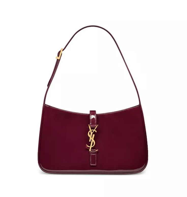 Vintage Bags, Red Ysl Bag, Ysl Vintage, Burgundy Bag, Ysl Bag, Couture Mode, Demi Fine Jewelry, Red Bags, Vintage Bag