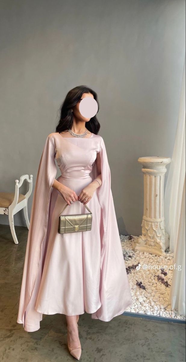 Fancy Dresses Graduation, Fancy Tea Party Dress, Formal Dresses Graduation Classy, Elegant Modest Dresses Prom, Elegant Dresses Graduation, Fancy Party Outfit Classy, Modest Fancy Dress, Modest Prom Dresses With Sleeves Classy, Prom Modest Dresses