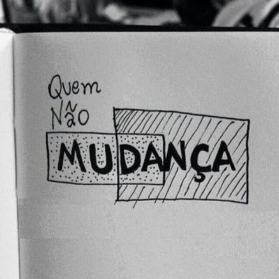 an open book with writing on it and the words mulanca written in spanish