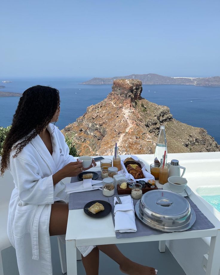 breakfast Greece summer morning travel Santorini dreamy summer Honey Moon Greece, Greece Couple Aesthetic, Greece Aesthetics Couple, Greece Honeymoon Aesthetic, Summer Greece Aesthetic, Greece Aesthetic Couple, Greece Santorini Aesthetic, Family Vacation Aesthetic, Couple Vacation Aesthetic