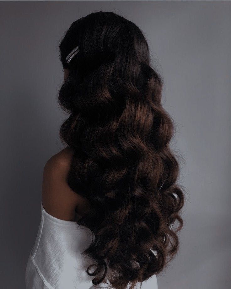 Hairstyles For Attending A Wedding, Big Waves Wedding Hair, Long Half Up Half Down Hairstyles, Black Curled Hair, Soft Hollywood Waves, Hair Claim, Cinderella Hair, Quincenera Hairstyles, Banquet Dress