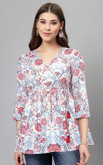 Cotton Wrap V Neck Top Kurti Designs Latest Cotton Printed With Plazo, Frock Short Kurti, Cotton Printed Short Kurtis Design, Short Printed Kurti Designs, Flared Short Kurti, Women Short Kurti Design, Short Kurta For Women Fashion Styles, Short Top Patterns For Women, Printed Top Designs For Women