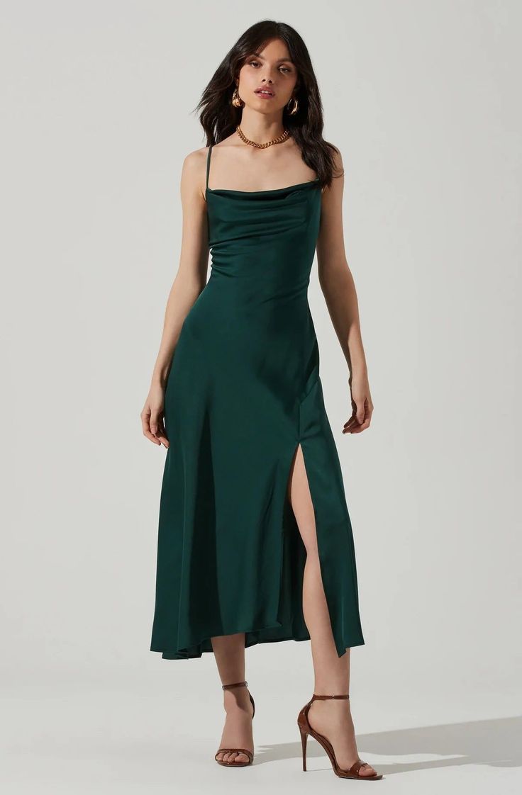 Gaia Midikleid - Hunter green / M Dress Grad, Green Wedding Guest Dresses, Clio Peppiatt, فستان زهري, Formal Wedding Guest Dress, Green Formal Dresses, Emerald Dresses, Dark Green Dress, 파티 드레스