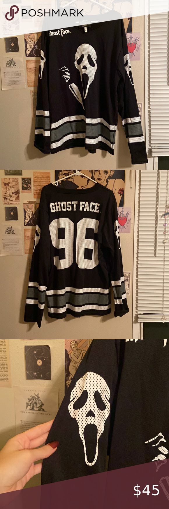 NWOT Ghostface Scream Jersey Ghost Face Jersey, Halloween Design Graphic Shirt, Ghost Face Aesthetic Outfit, Scream Clothes Aesthetic, Ghostface Jacket, Ghostface Accessories, Scream Outfit Ideas, Ghostface Clothes, Ghost Face Outfit