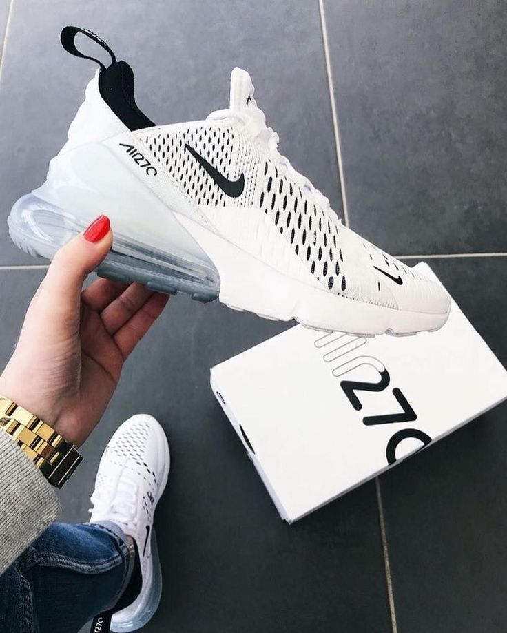 $78 Nike Air Max 270 Sneakers White Black Skor Sneakers Nike, Nike Air Max 270 White, Womens Nike Air Max 270, Bag Nike, Skor Sneakers, Sneaker Nike, Black Nike Shoes, Nike Trainers, Nike Air Shoes