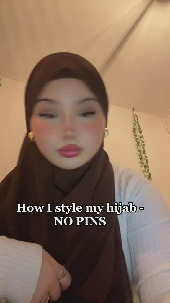 This contains an image of: Hijab Tutorial