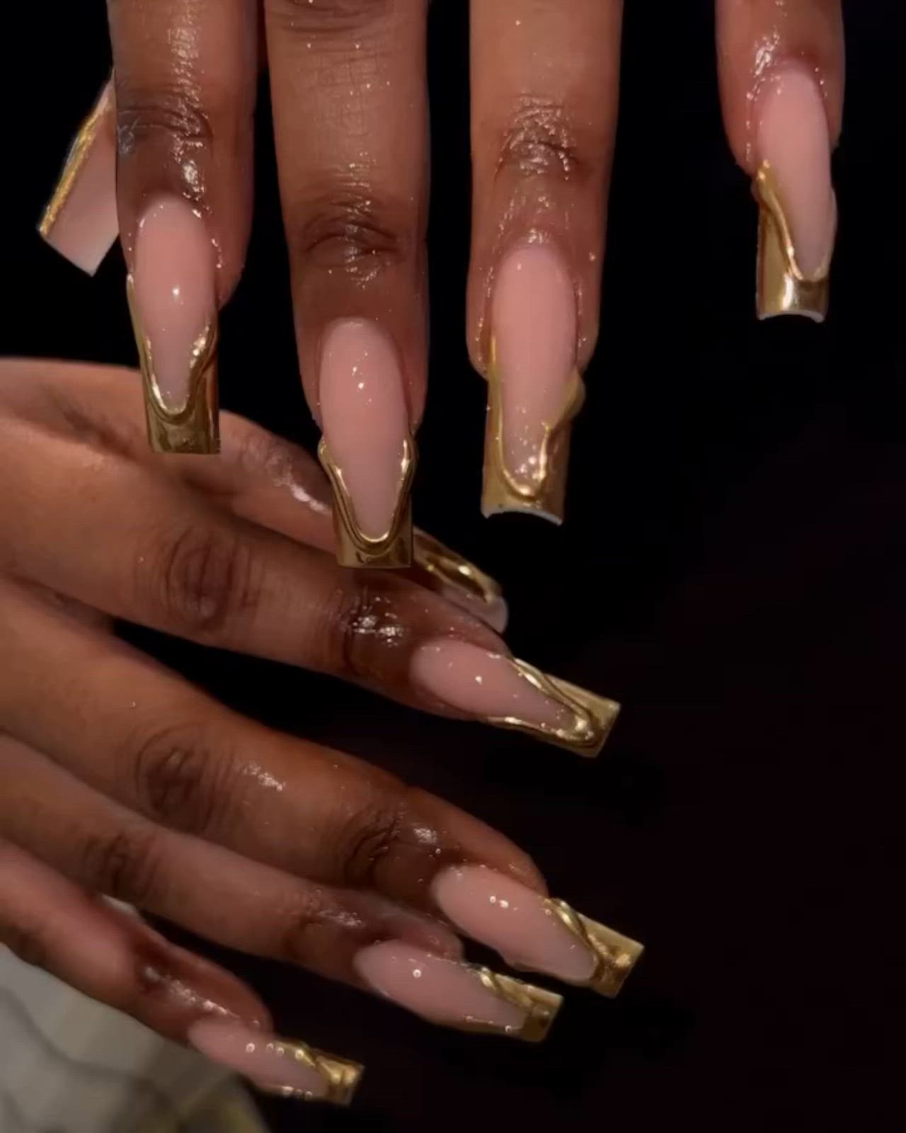This contains an image of: beautiful nail inspo 😍😍🥰