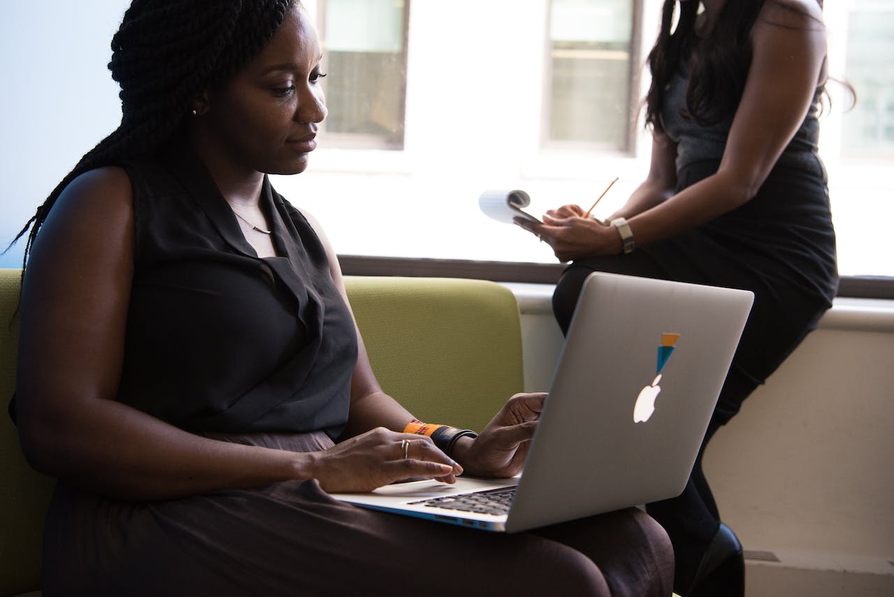 Celebrating African-American Voices and Fintech Innovation on the Finovate Stage