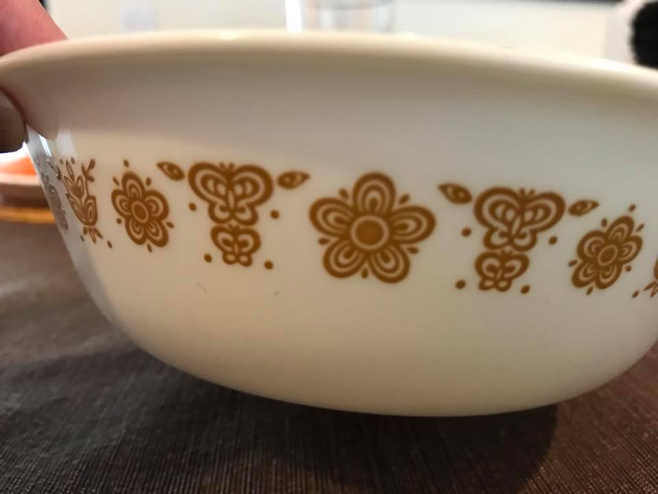#Leaded: Vintage Corelle By Corning Butterfly Pattern Glass Bowls
