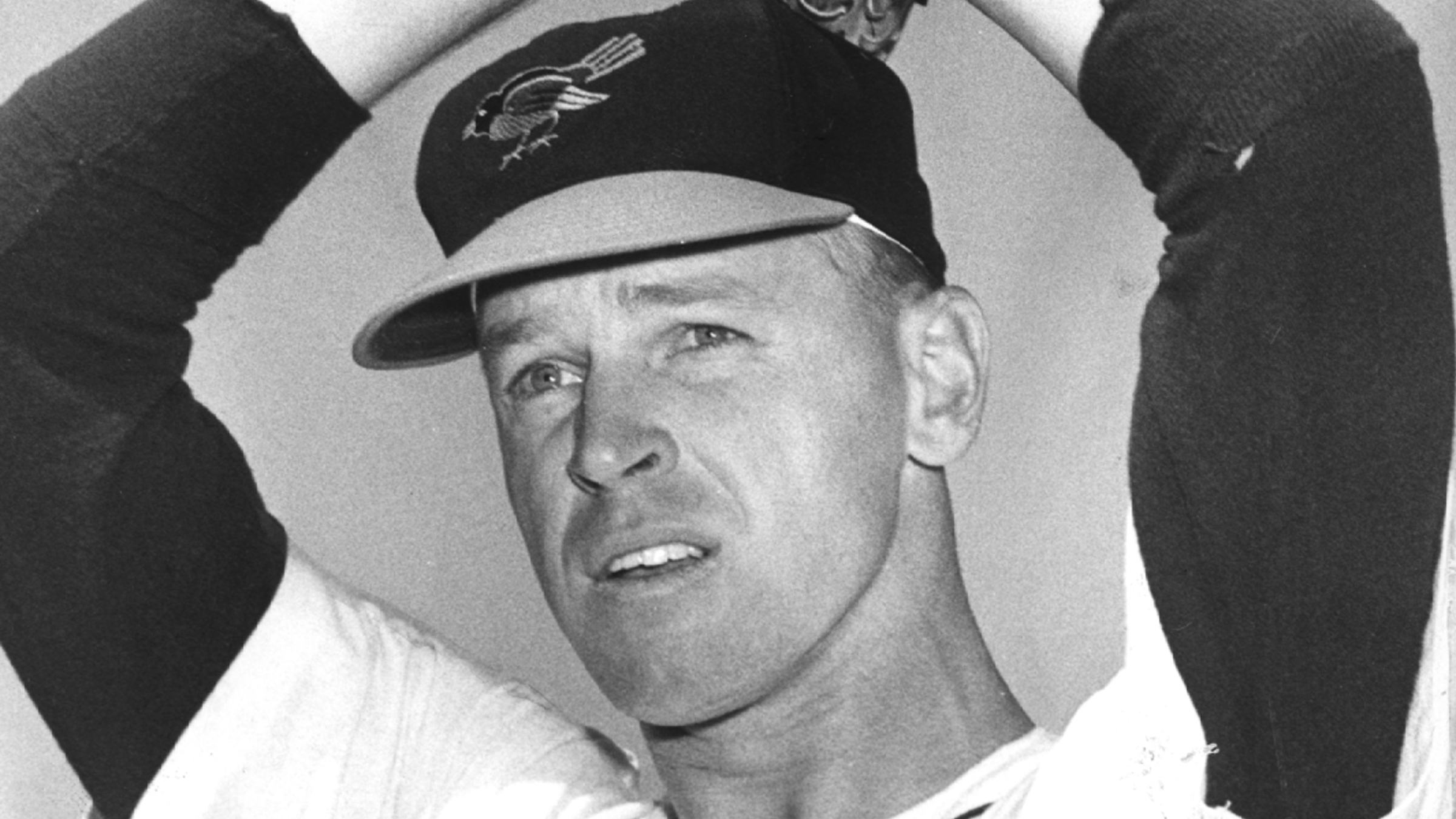 Dick Hall was an Orioles Hall of Fame reliever with impeccable control who helped Baltimore win two World Series.
