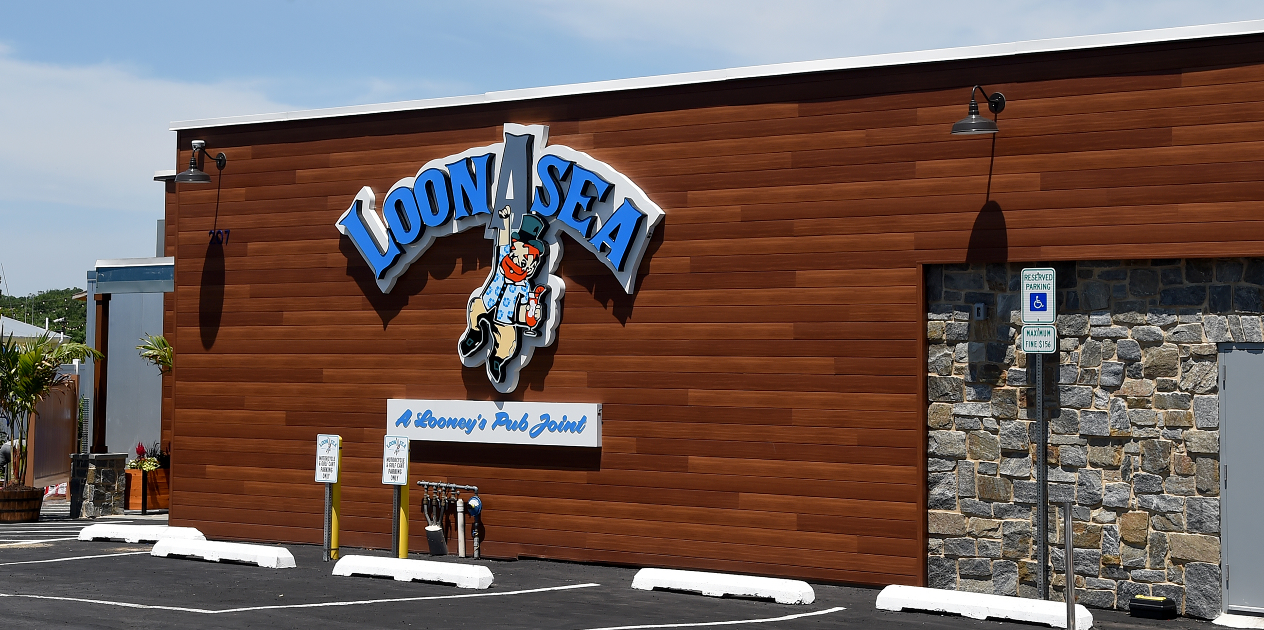 LoonAsea is a new waterfront restaurant/bar on Hopkins Creek in Essex. (Barbara Haddock Taylor/Staff)