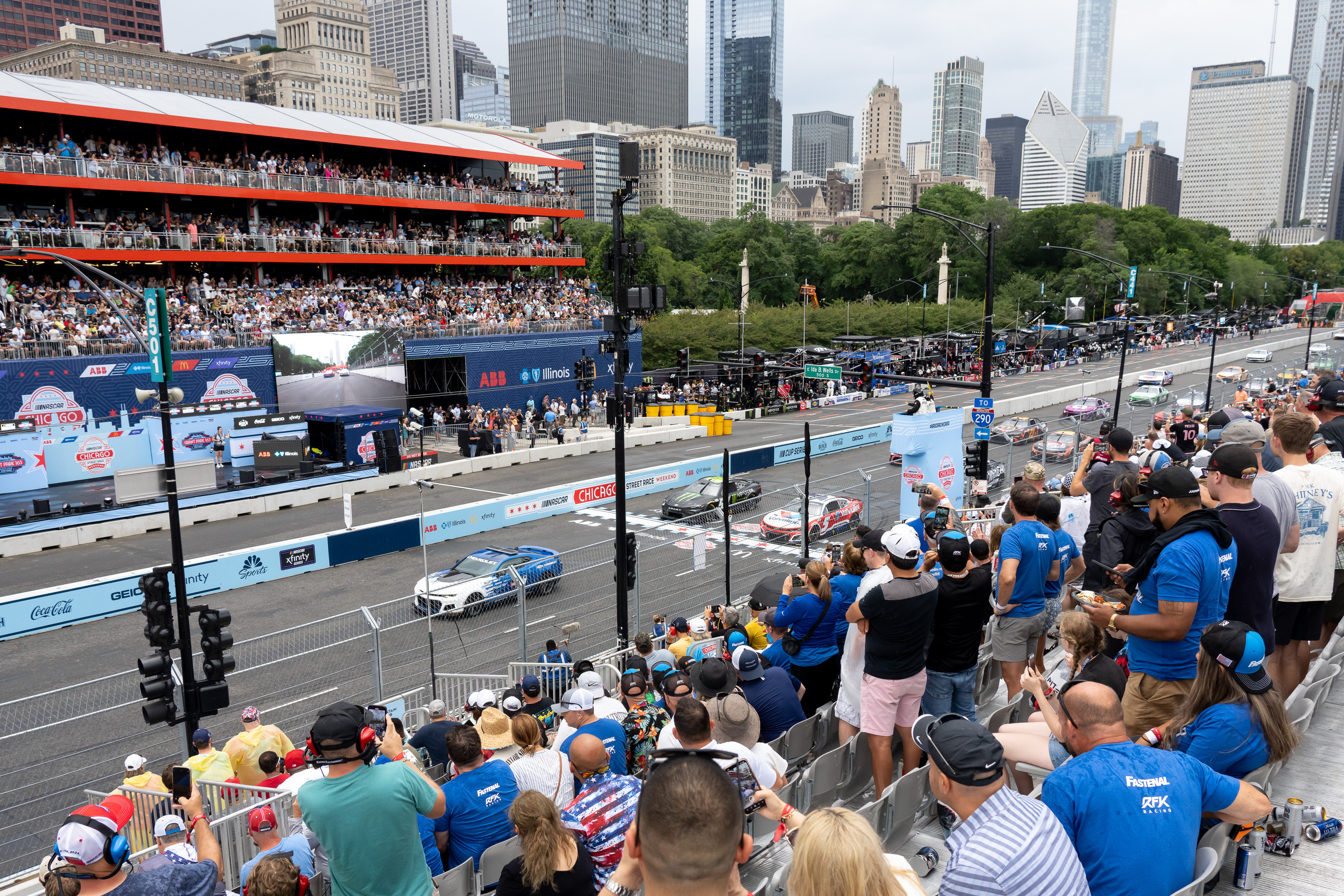 The pace car with Mayor Brandon Johnson leads the field of cars ahead of the start of the 2024 Chicago NASCAR Street Race. (Peter Tsai/Chicago Tribune)