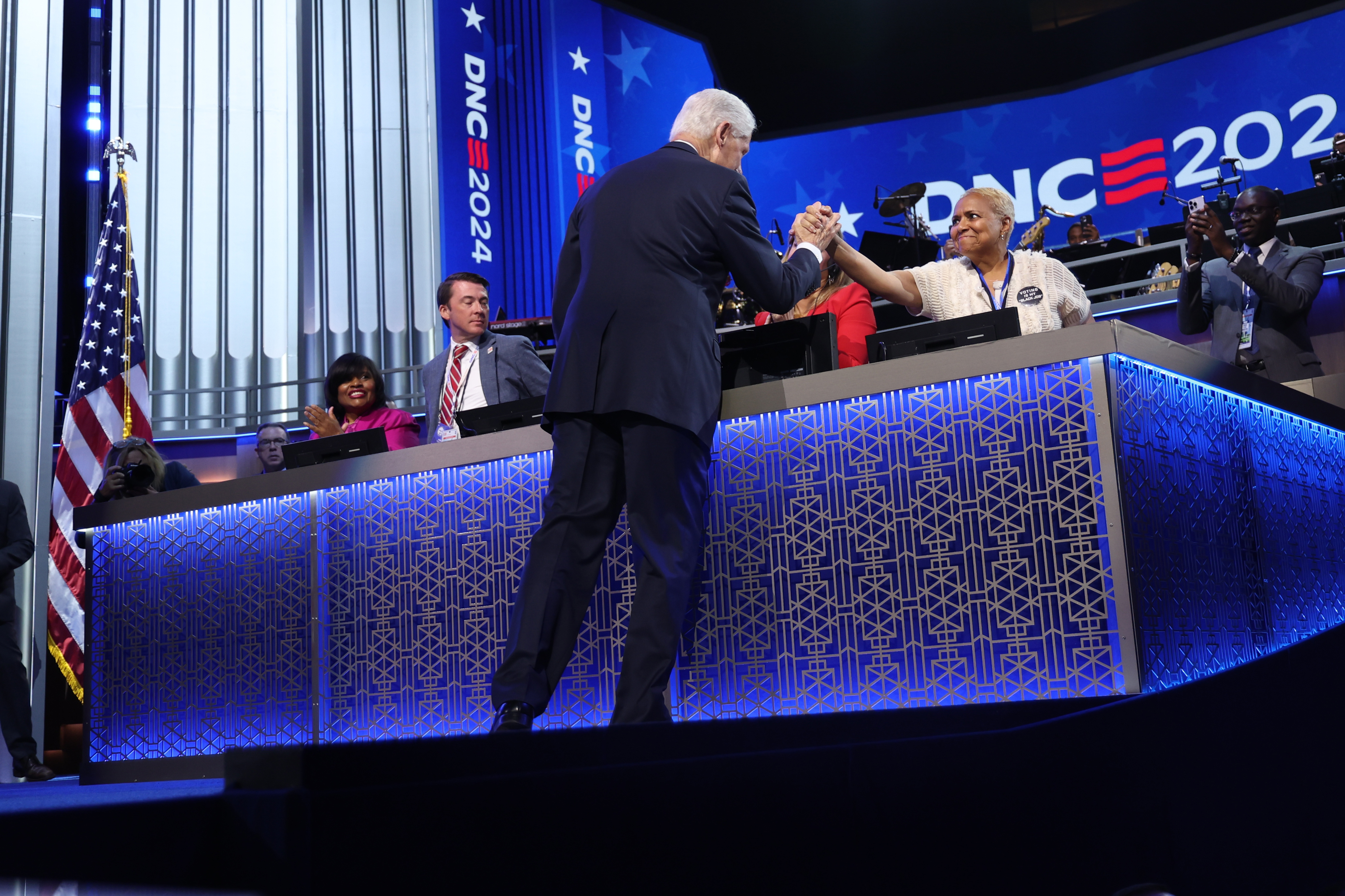 Former President Bill Clinton after his speech, Aug. 21, 2024, during the Democratic National Convention at the United Center. (Brian Cassella/Chicago Tribune)