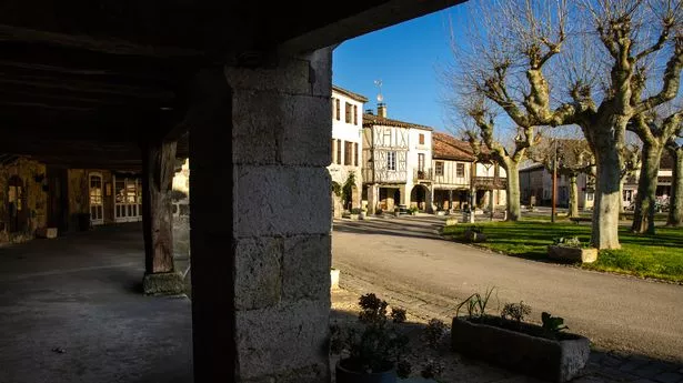 Fources is a round Bastide, and it is classified among the most beautiful villages of France