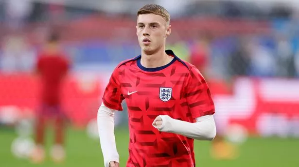 Cole Palmer of England warms up before the UEFA EURO 2024 group stage match between Serbia and England