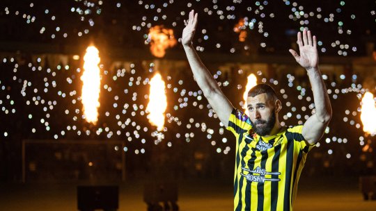 Karim Benzema a avut parte de o super prezentare în Arabia Saudită. Peste 60.000 de suporteri ai lui Al Ittihad au venit să îl vadă pe atacantul francez