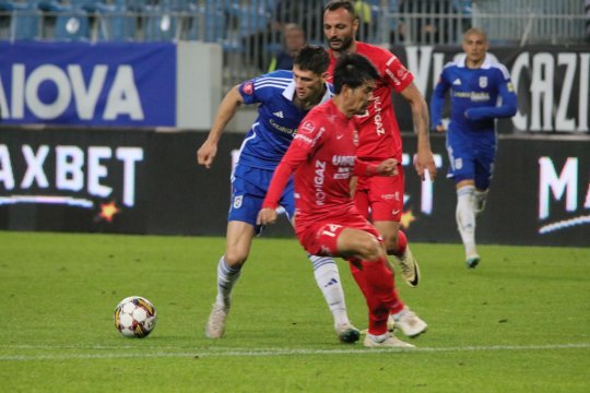 OFICIAL | Adrian Mititelu l-a trimis la Cluj pe atacantul cu viteză mai bună decât Cămătaru