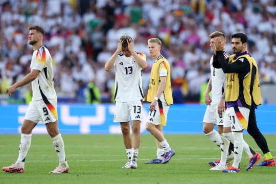 Presa din Germania acuză arbitrajul după eliminarea de la Euro: ”Întreaga țară e uluită de decizie!” / ”Visul nostru a fost spulberat!”