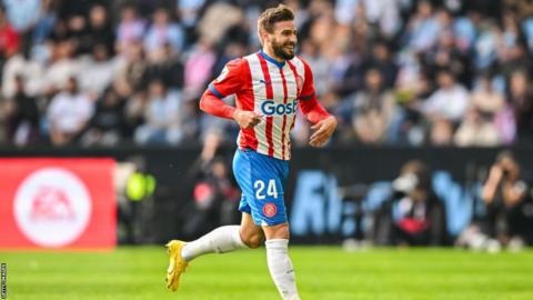 Cristian Portu celebrates after scoring against Celta Vigo for Girona.