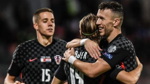 Lovro Majer celebrates his first Croatia goal