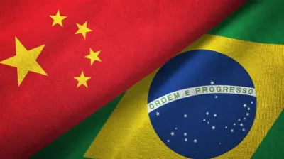 Bandeiras da China e do Brasil