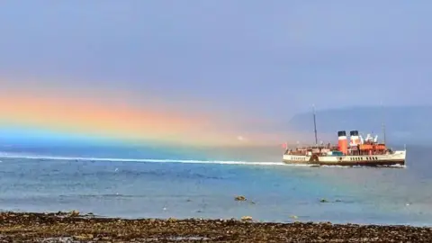 David Morrison Rainbow and the Waverley steam ship