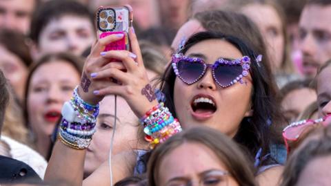 Fans at Taylor Swift gig