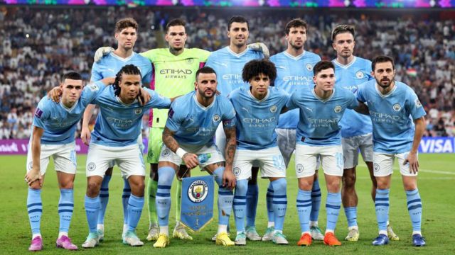 Manchester City line up before the Club World Cup final against Fluminense