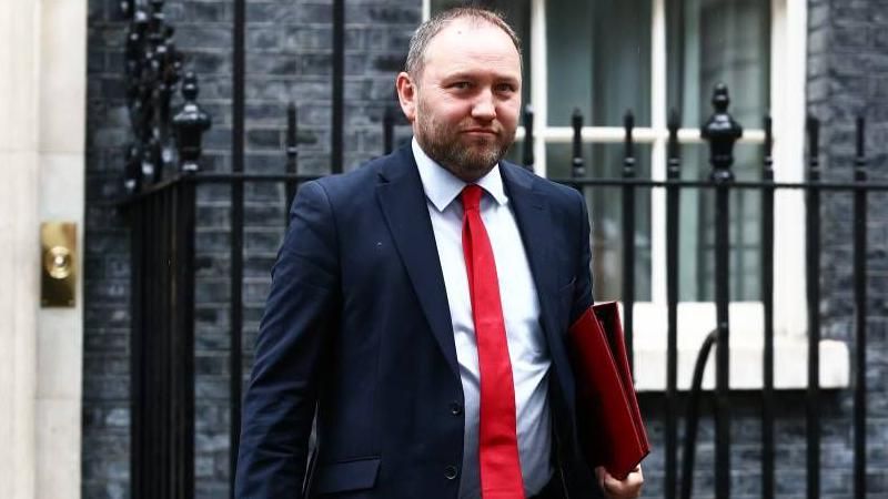 Scottish Secretary Ian Murray outside 10 Downing Street