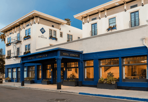 Exterior view of the Hotel Atwater & entrance at Catalina Island Company