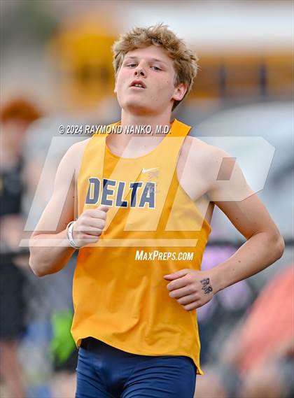 Thumbnail 1 in IHSAA Delta Sectionals (400 Meter)  photogallery.