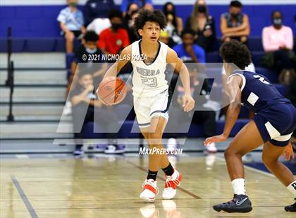 Thumbnail 3 in St. John Bosco vs. Sierra Canyon (CIF SS Open Playoff) photogallery.