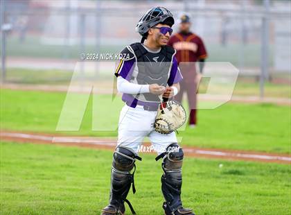 Thumbnail 2 in Firebaugh vs. Lynwood photogallery.