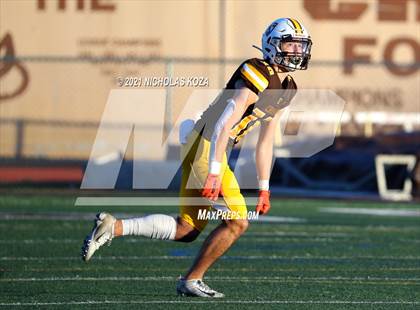 Thumbnail 2 in Westlake vs. Crespi photogallery.