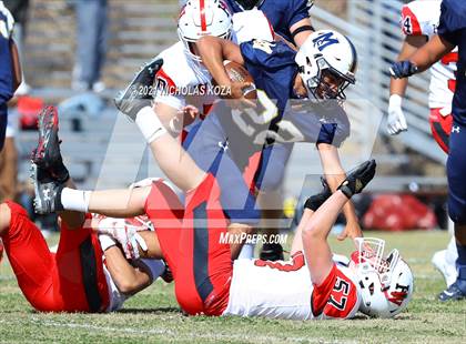 Thumbnail 3 in Mary Star of the Sea vs. Harvard-Westlake photogallery.