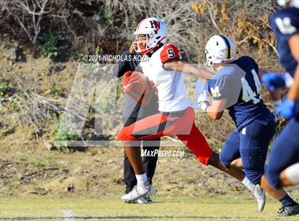 Thumbnail 1 in Mary Star of the Sea vs. Harvard-Westlake photogallery.