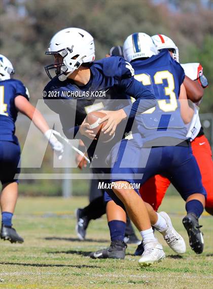 Thumbnail 2 in Mary Star of the Sea vs. Harvard-Westlake photogallery.