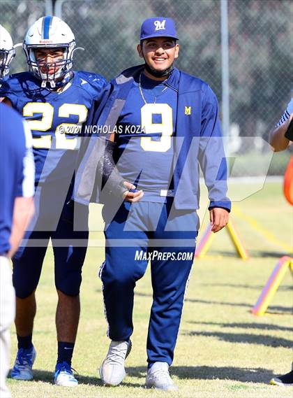 Thumbnail 3 in Mary Star of the Sea vs. Harvard-Westlake photogallery.