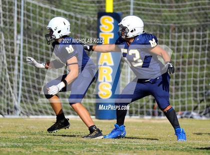 Thumbnail 3 in Mary Star of the Sea vs. Harvard-Westlake photogallery.