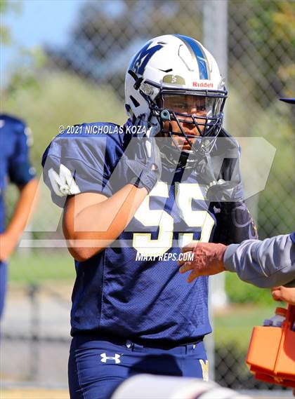 Thumbnail 3 in Mary Star of the Sea vs. Harvard-Westlake photogallery.