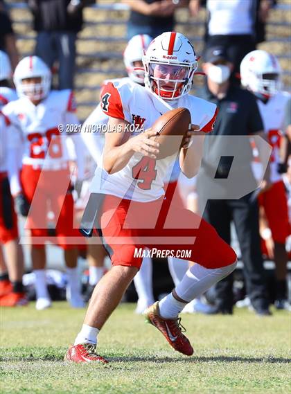 Thumbnail 2 in Mary Star of the Sea vs. Harvard-Westlake photogallery.