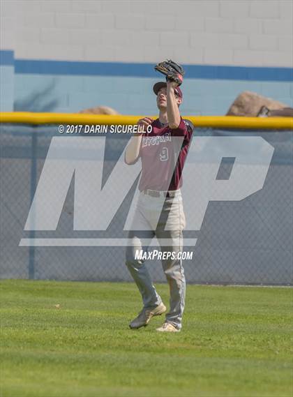 Thumbnail 1 in Seaside vs Ketchikan (Coach Bob Invitational) photogallery.