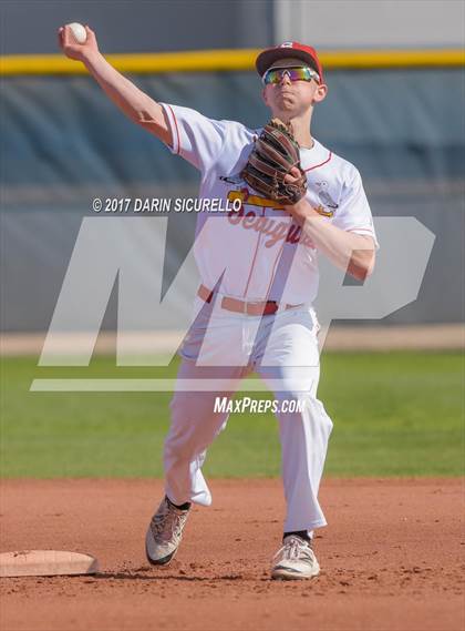 Thumbnail 1 in Seaside vs Ketchikan (Coach Bob Invitational) photogallery.