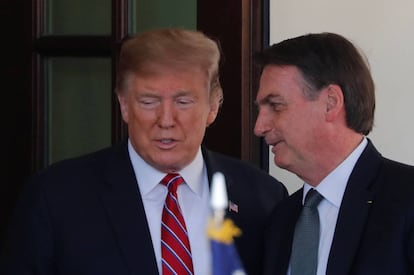 Donald Trump e Jair Bolsonaro em Washington, no início de 2020.