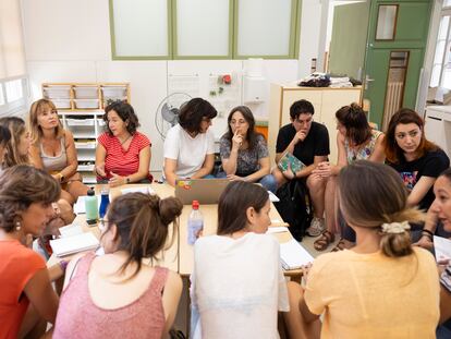 El claustro de profesores de un instituto escuela de Barcelona, antes del inicio de curso.