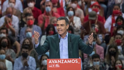 Pedro Sánchez durante seu discurso de encerramento do 40º Congresso Federal do Partido Socialista Operário Espanhol.