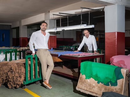 Matteo de Rosa, consejero delegado de LVMH Métiers d’Art, junto a Carles Riba, de Riba Guixà